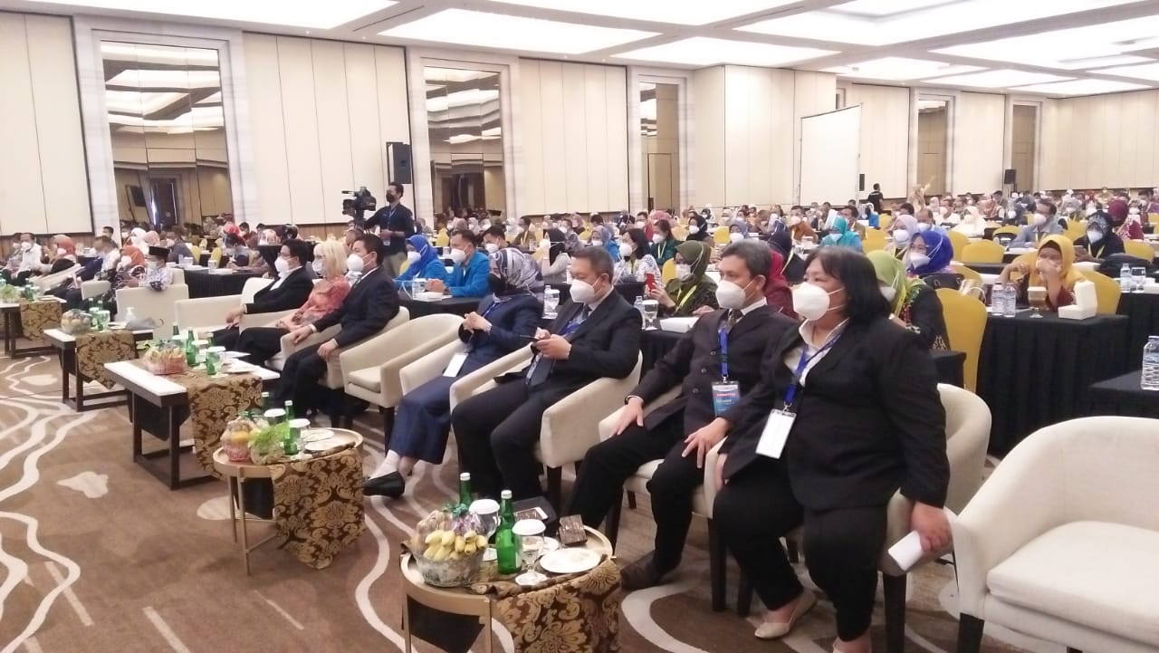 Universitas PGRI Palembang Sukses Selenggarakan Seminar Internasional 2021