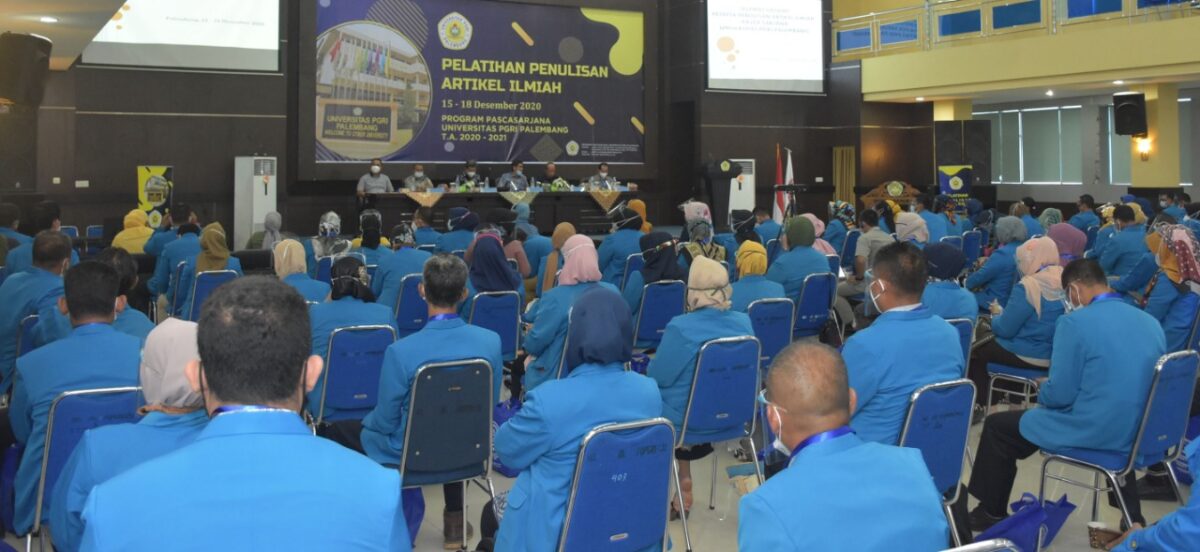 Program Pascasarjana Universitas PGRI Palembang Gelar Pelatihan dan Penulisan Artikel Ilmiah